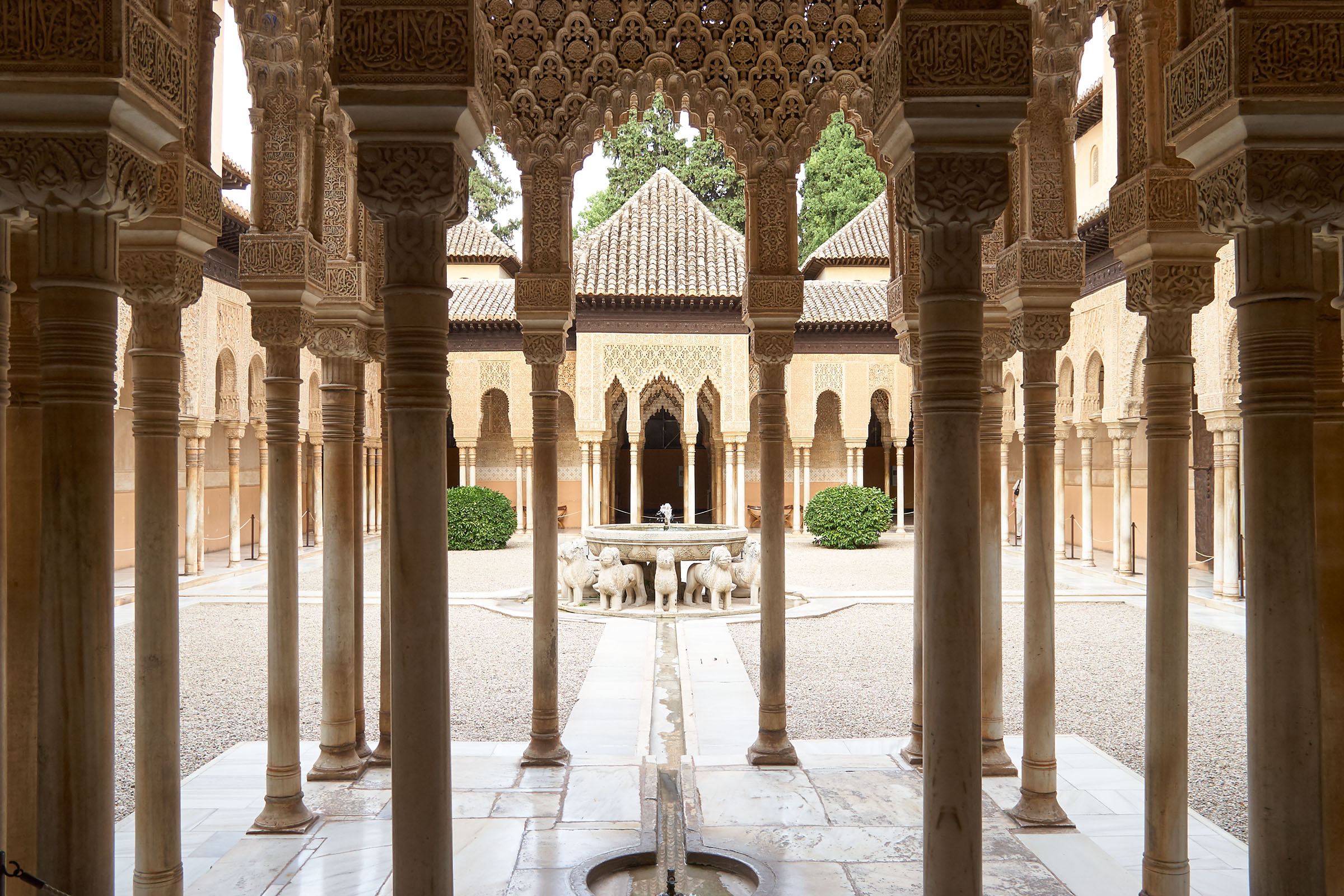 Alhambra Palace , +81 Voyage , Barcelona issue  magazine
