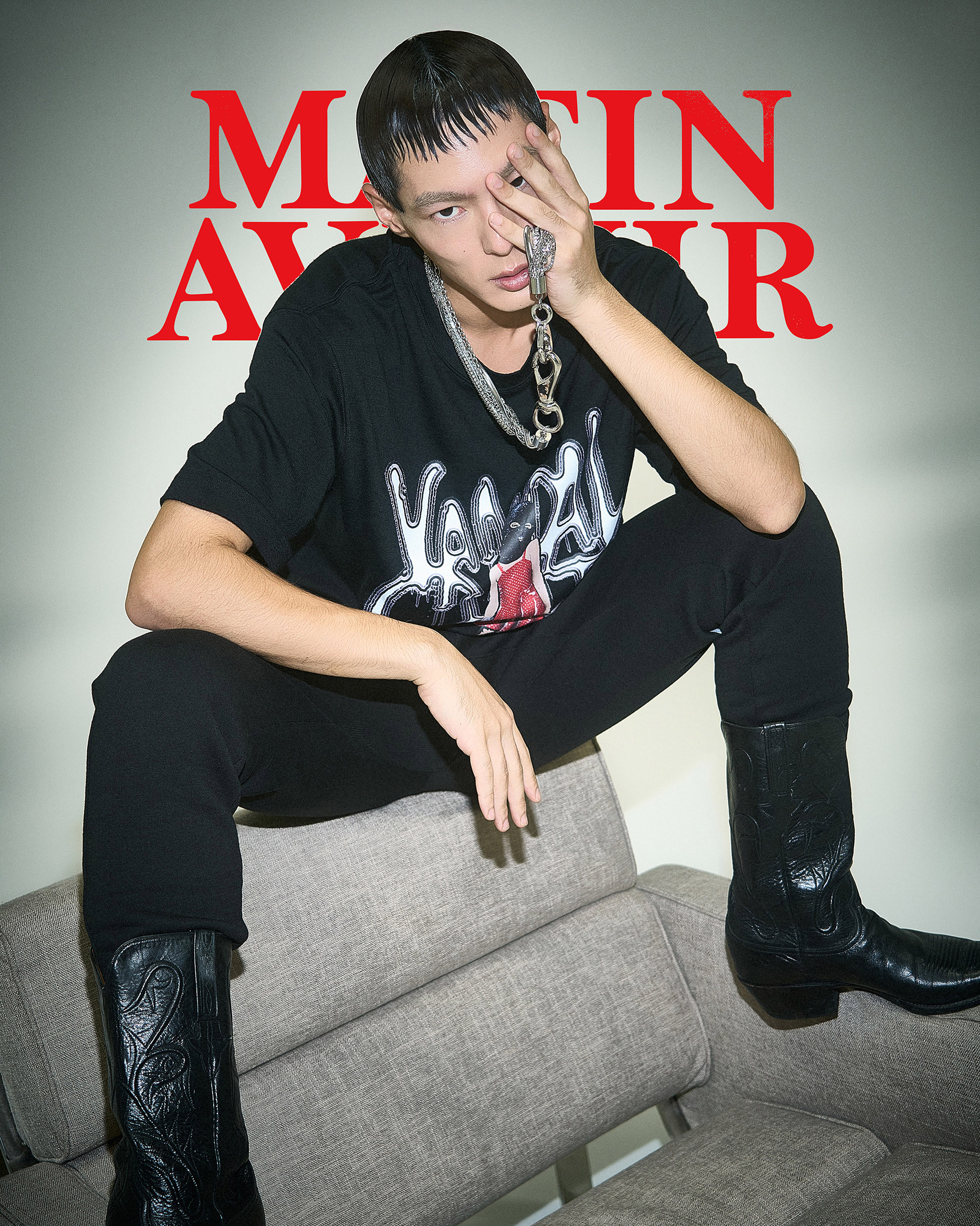 ＊ Creative direction : Toshikazu Iwaya /  Stylist : TEPPEI  / Hair&Make up : Noboru Daisuke Mukai /  Producer : Suemichi Tarodachi / Model : TSUBASA , Takuma Iwasaki , FUKUTARO