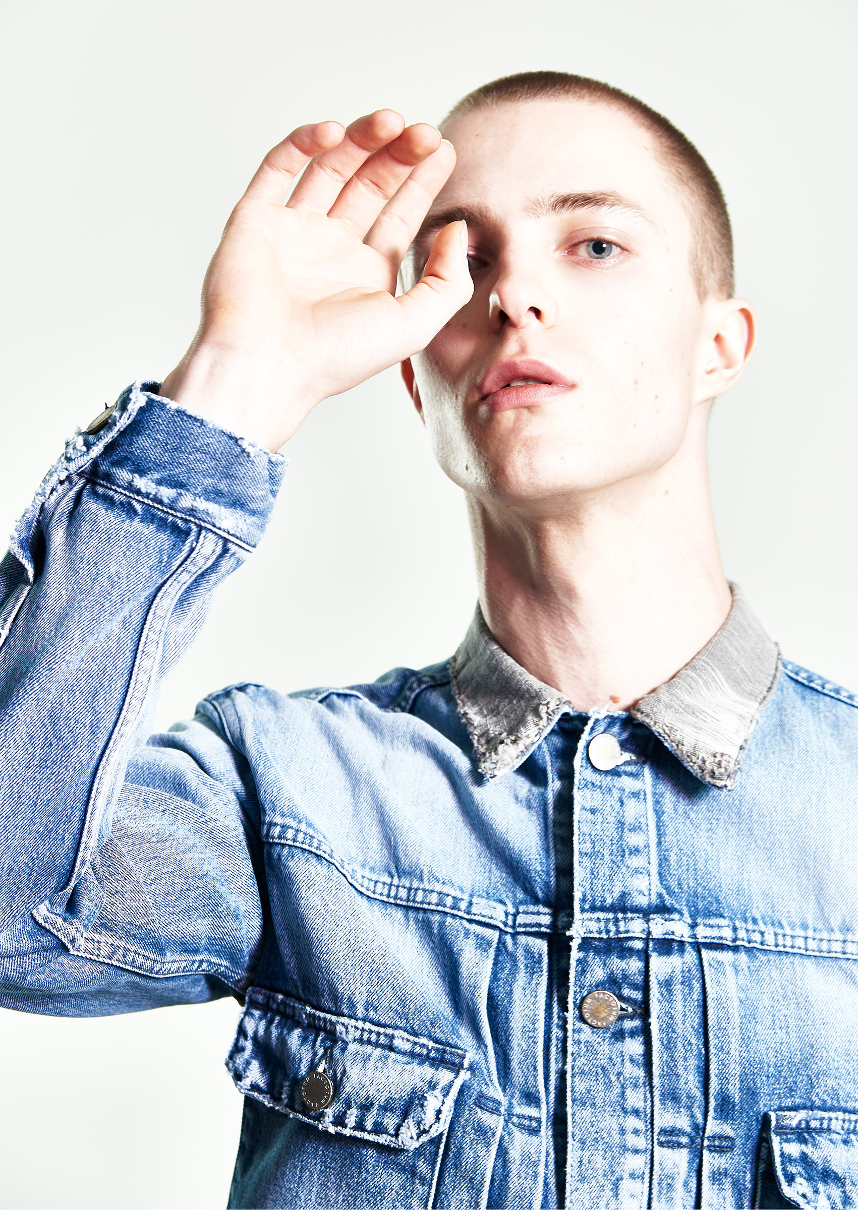 ＊ Producer：Koji Udo / Model : OSKARI（EXILES HYPE） 