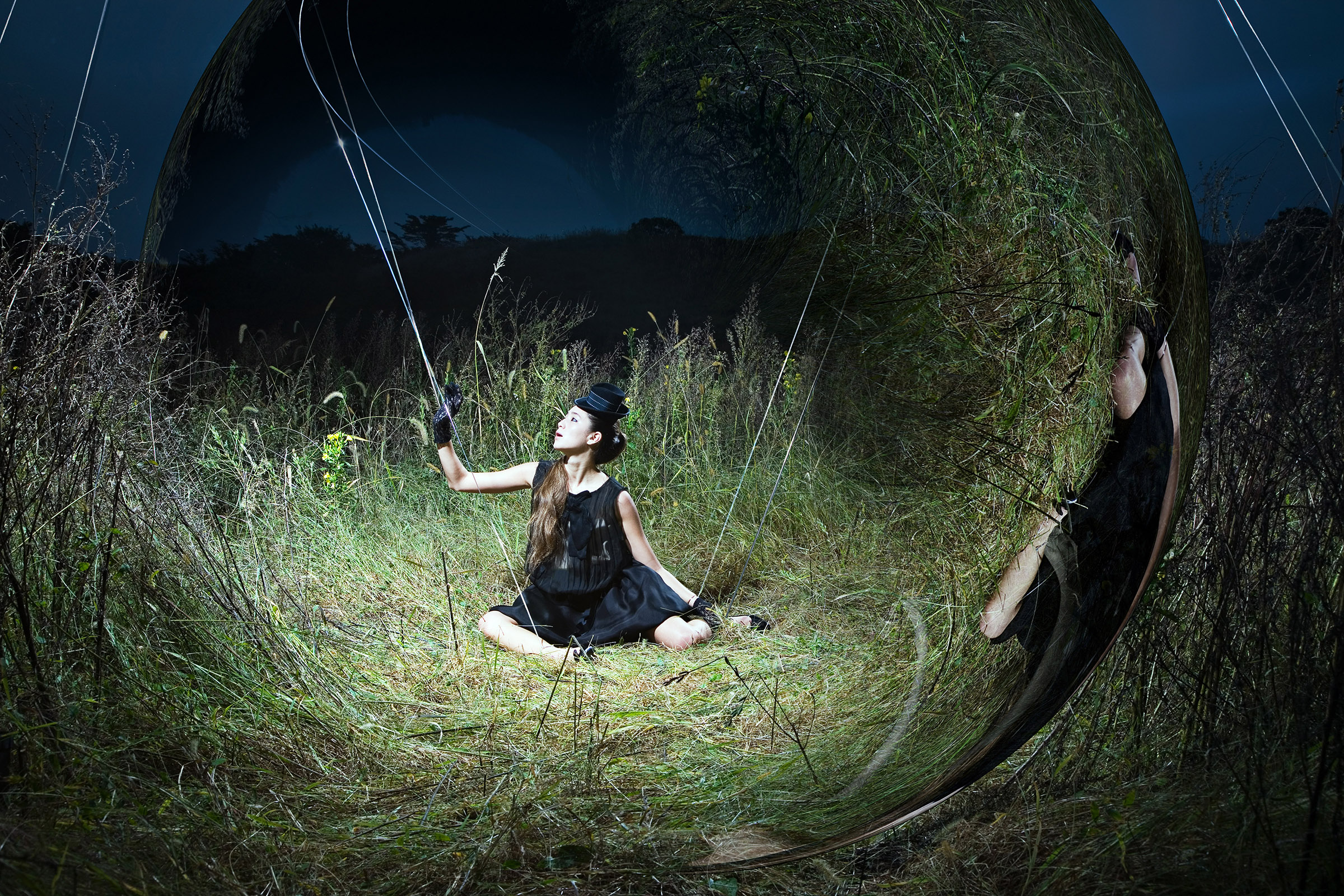 Strings ♯3 , W and Y