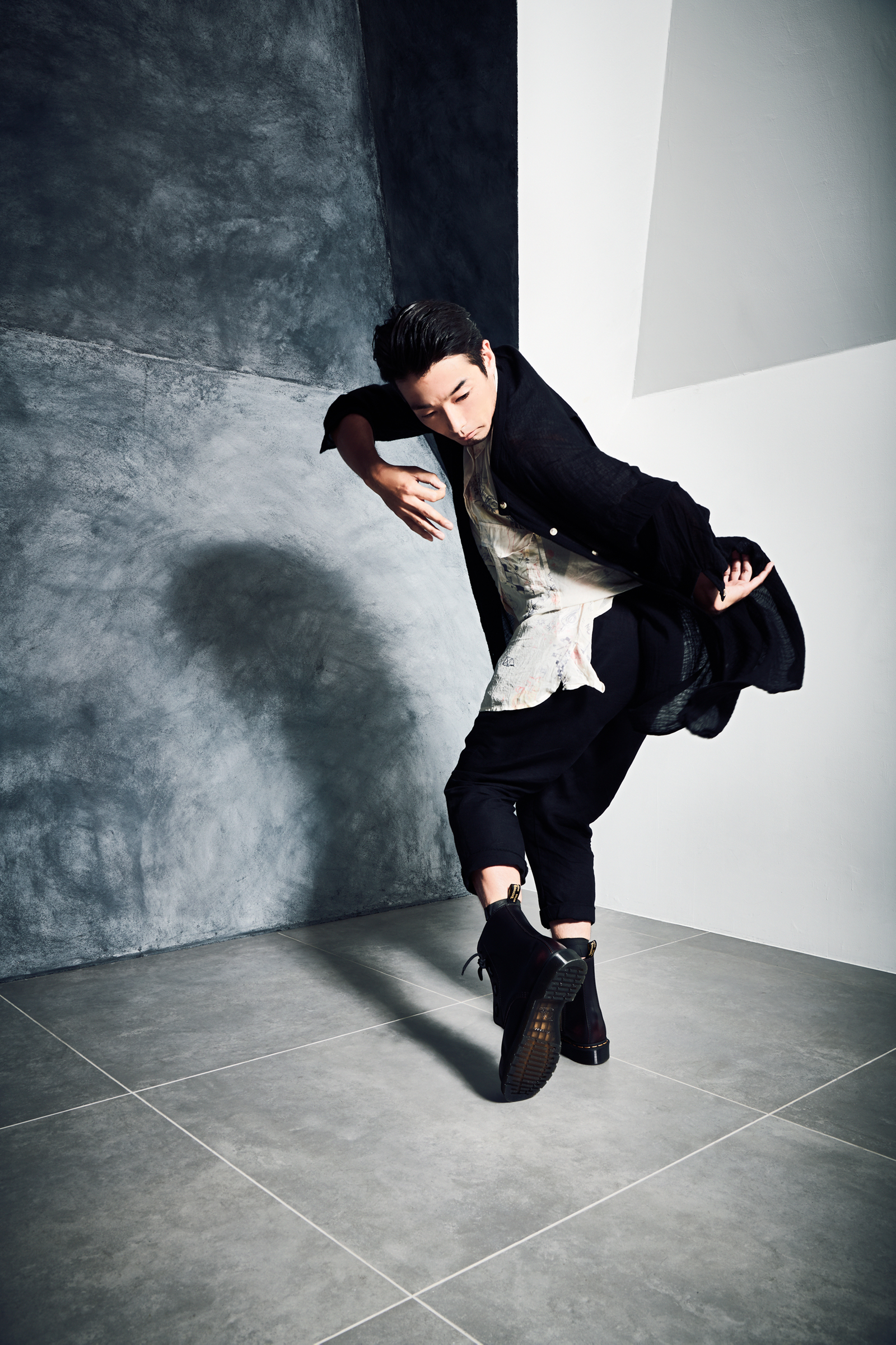 Mirai Moriyama  / 森山未來 for  ELLE Japon ＊  Hair&Make up : Motoko Suga(Hoshino Office)